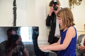 Otvoritev filatelistične razstave in osrednja občinska proslava ob dnevu upora proti okupatorju 25